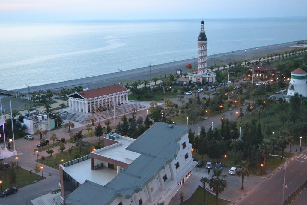 Orbi Towers Rooms Batumi Exteriör bild
