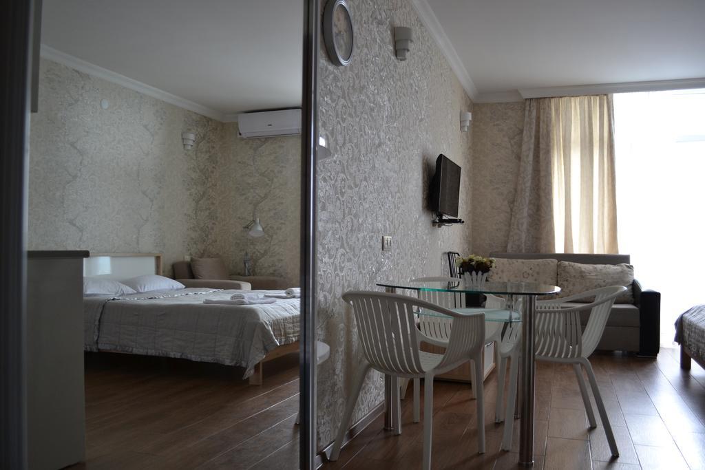 Orbi Towers Rooms Batumi Exteriör bild