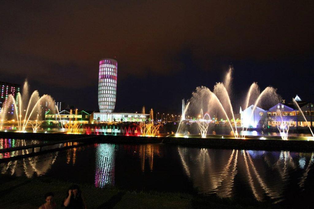 Orbi Towers Rooms Batumi Exteriör bild