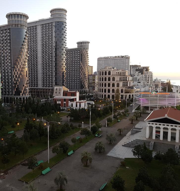 Orbi Towers Rooms Batumi Exteriör bild